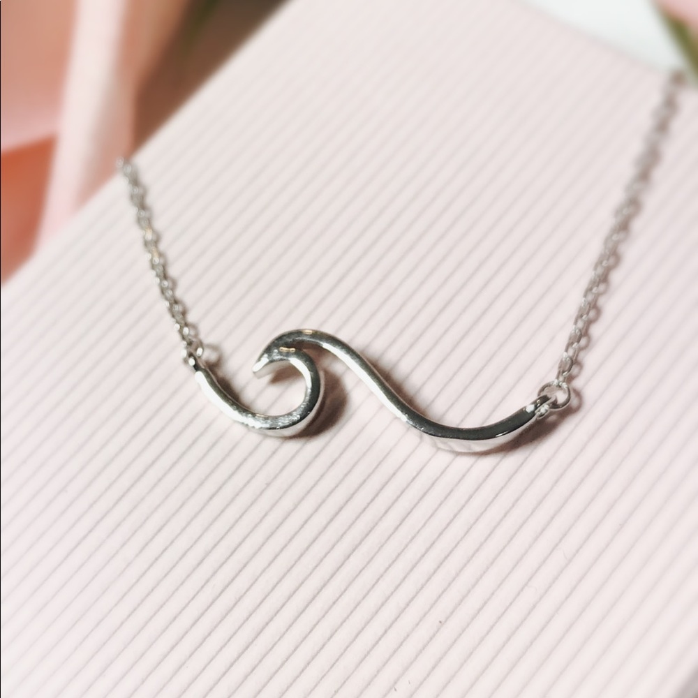 Wave Sterling Silver Necklace